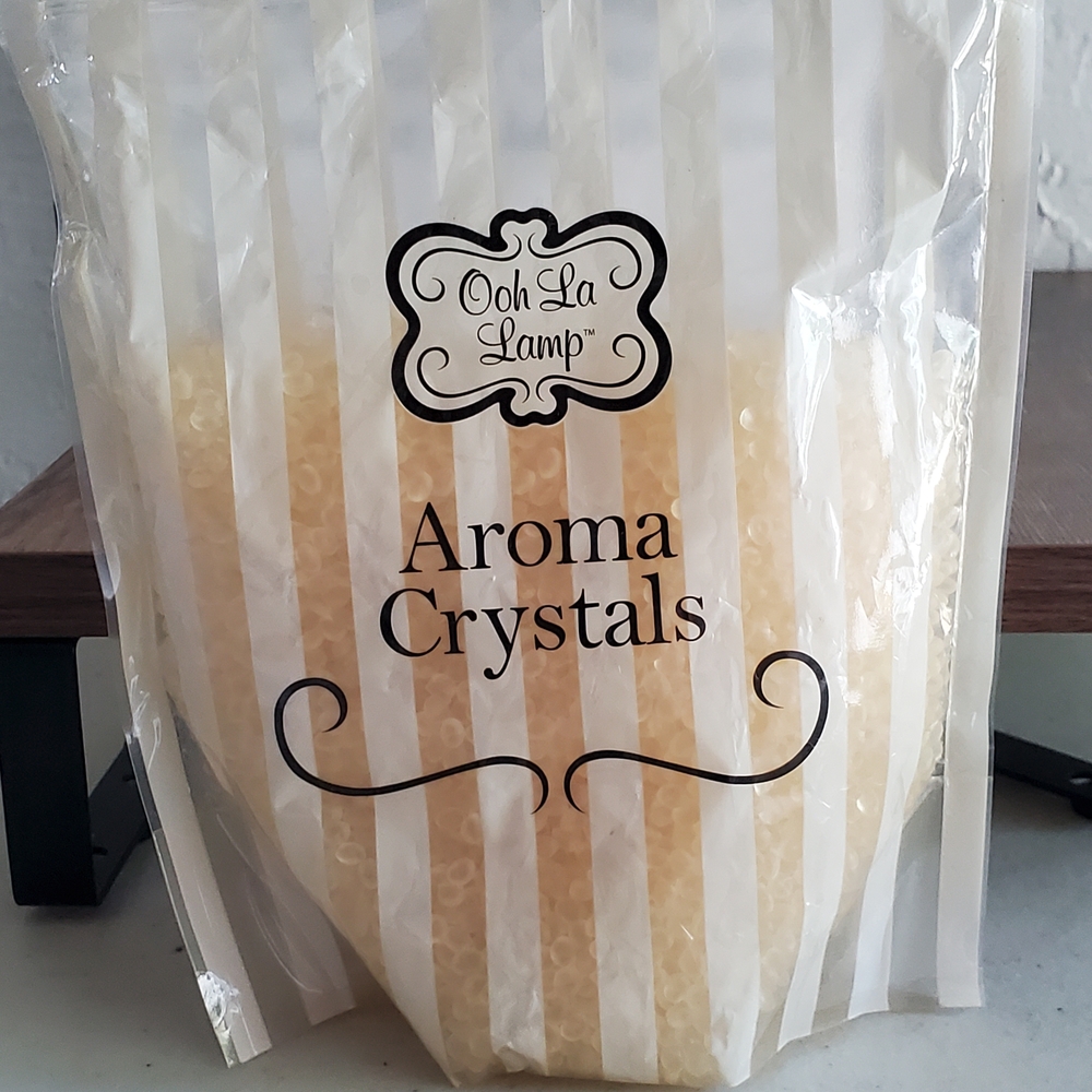 Warm Vanilla Cream Scented Crystals Home Interiors for Warmers does Not Melt New